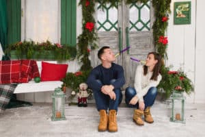 Front Porch Decor to Help You Get into the Christmas Spirit